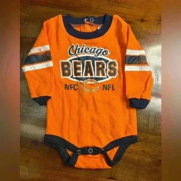 NFL Chicago Bears 3-Piece Baby Set – Size 6-9 Months (Nike) - Picture 2 of 2